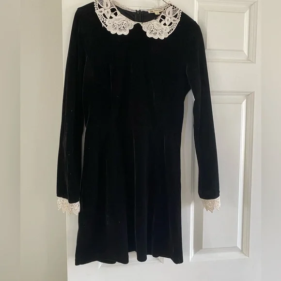 chinese dress ladies Sevila Long Sleeve Mini Dress in Bubble Black Lace , Bodycon